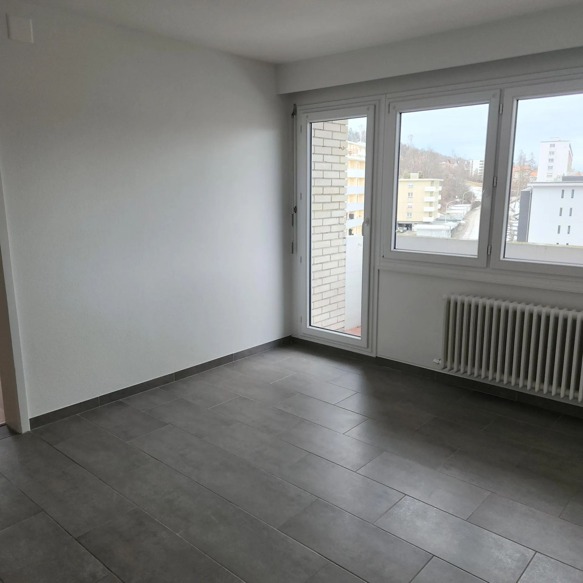 Wohnung mit 3 Zimmern im 5. Stock
