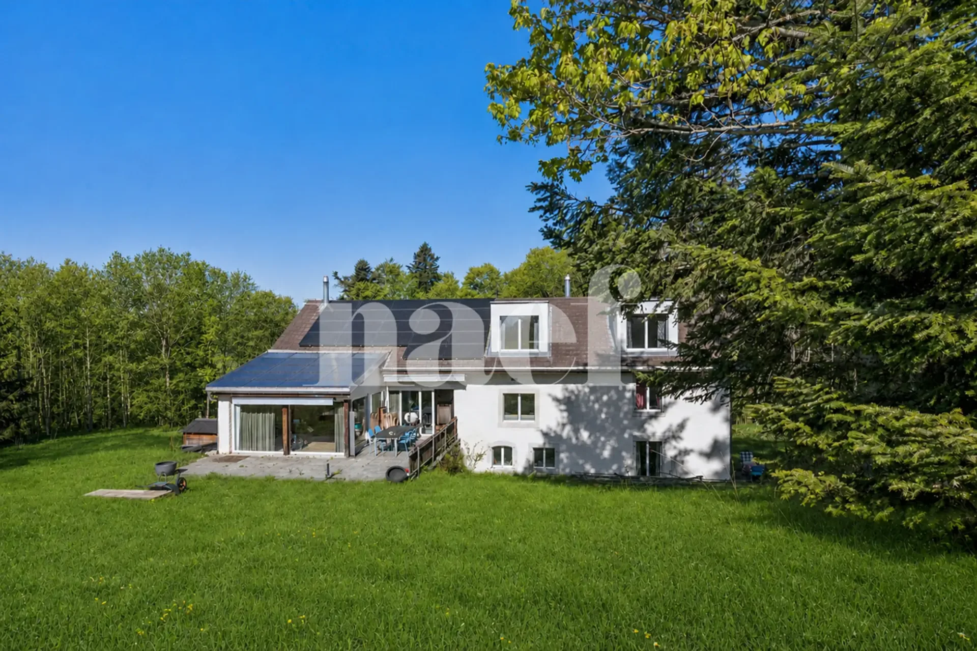 Maison individuelle avec appartement indépendant
