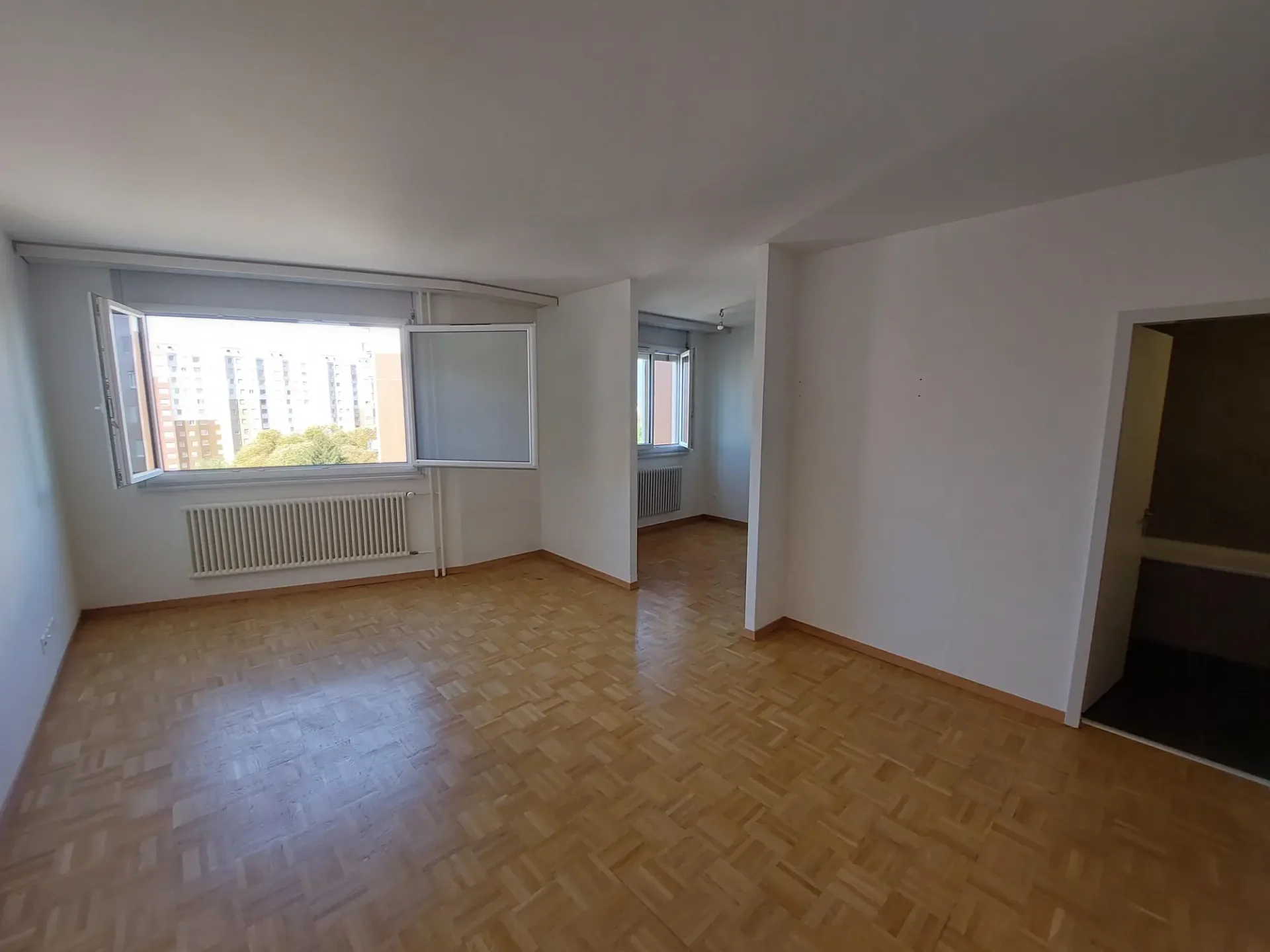 2.0 Apartment bedroom in Vernier