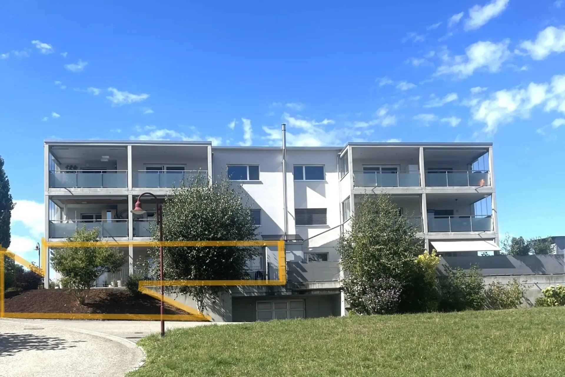 4½-Zi-Gartenwohnung - Wohnen mit Komfort und Weitsicht