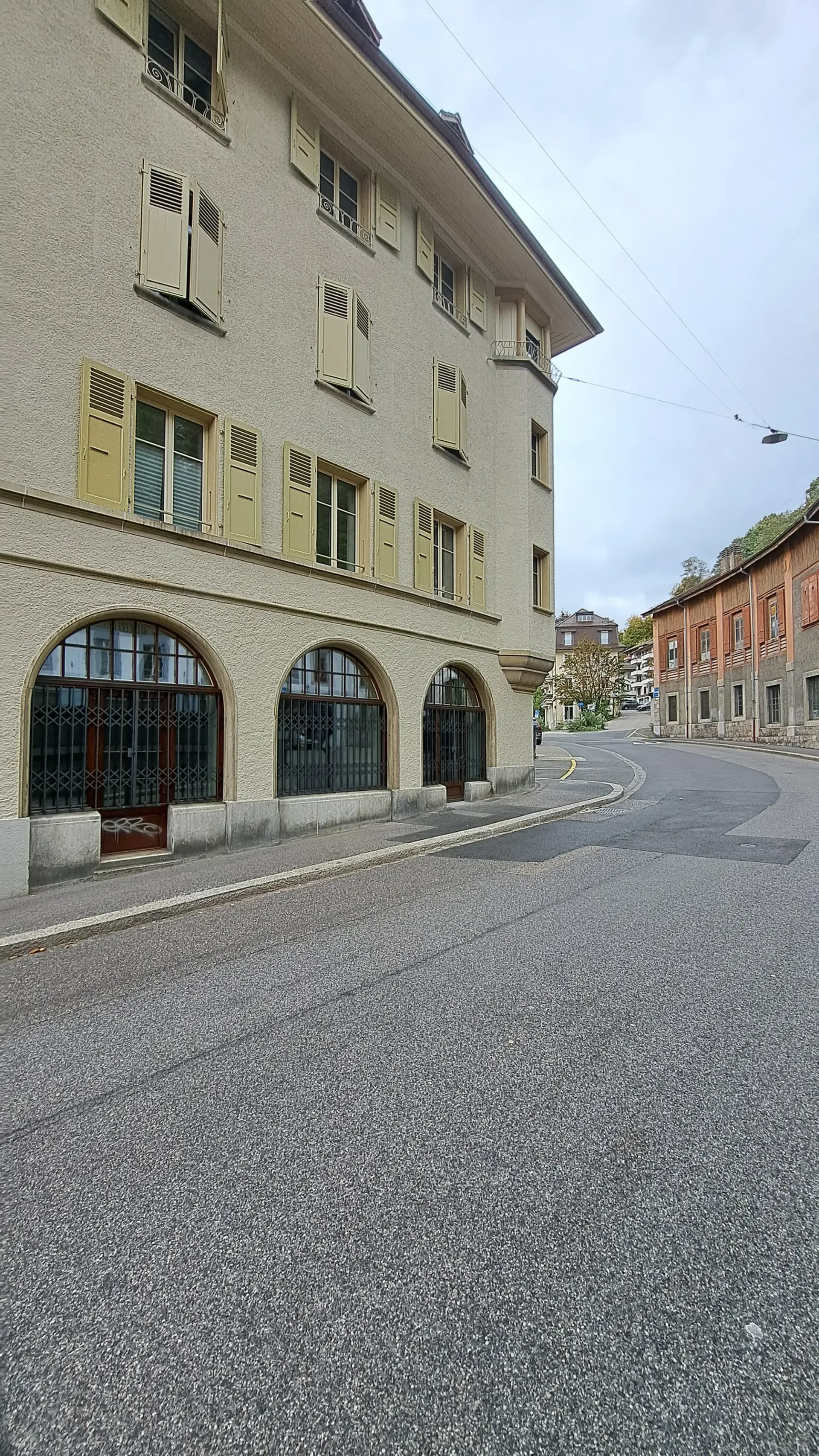 Arcata commerciale a Losanna