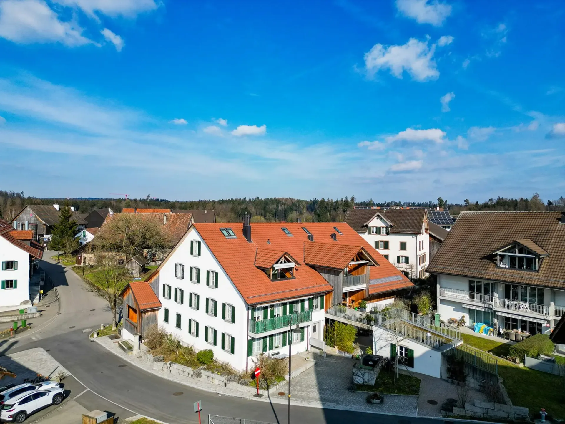 grosszügig & offene Maisonette Wohnung mit grossem Hobbyraum