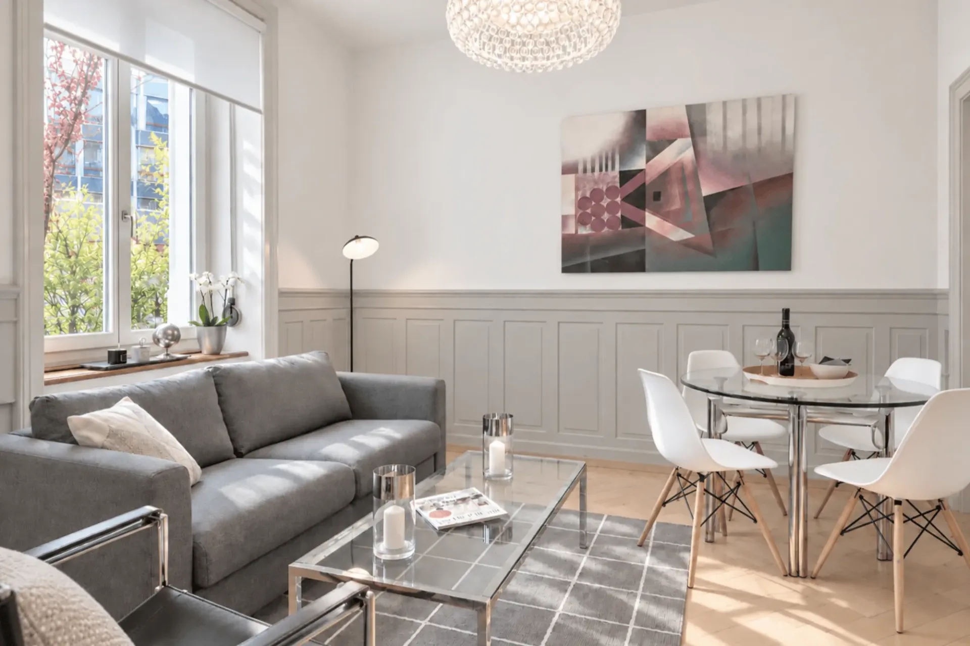 Neu renovierte, möblierte 3.5-Zimmer-Altbauwohnung mit Gartensitzplatz in Zürich Wiedikon