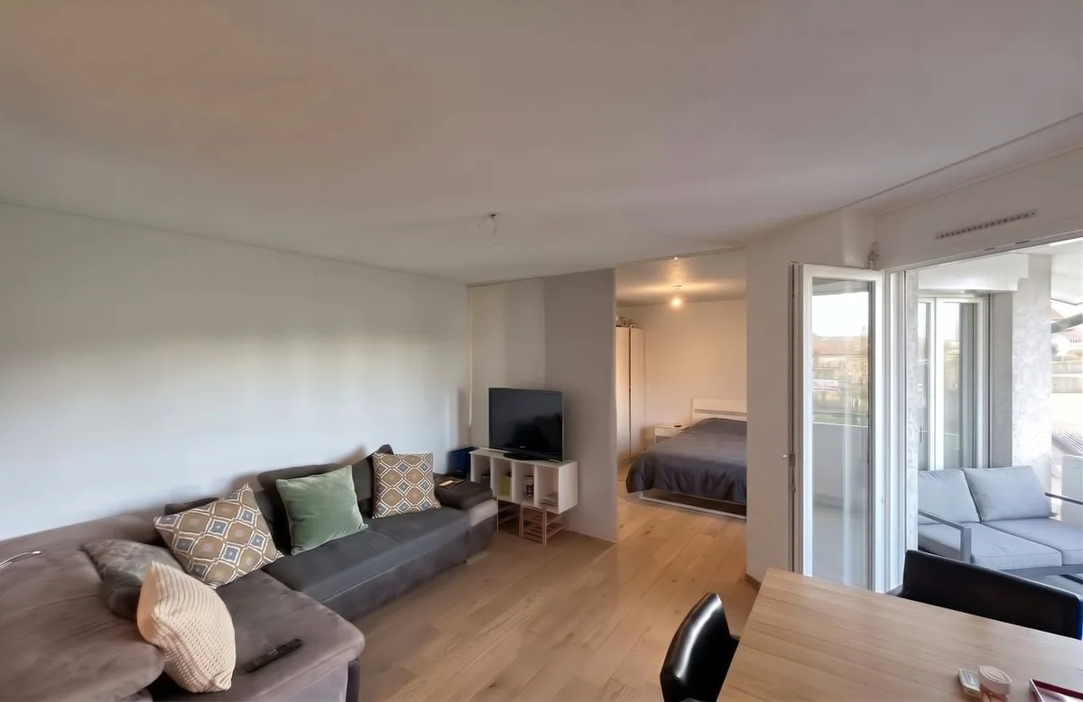 SAINT-PREX - NEUER PREIS - 2 Zimmer renoviert mit zwei Balkonen