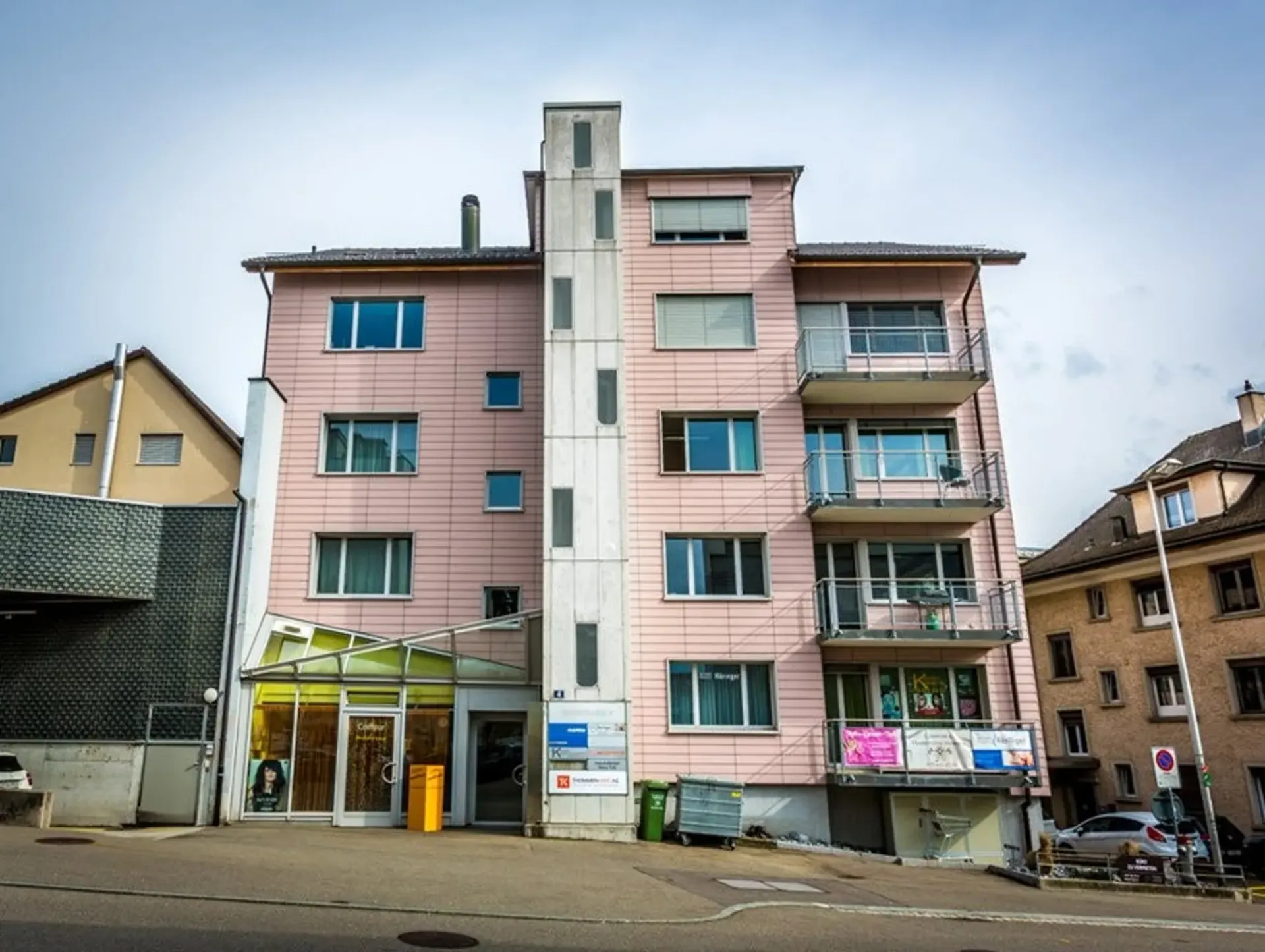 Espace commercial attractif à louer dans un emplacement central à Wallisellen