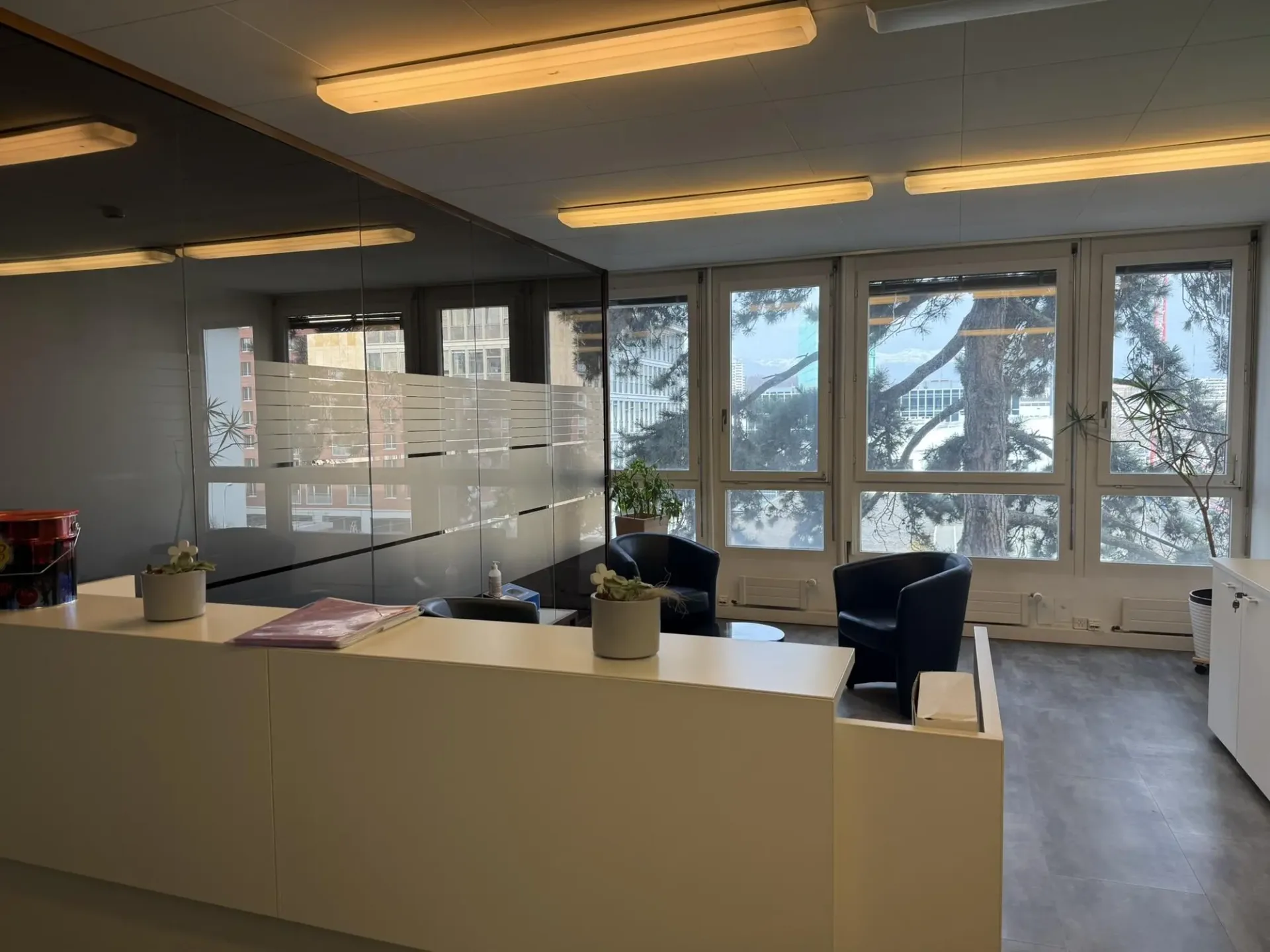 Ihr neues Büro in den Acacias, im Herzen des PAV