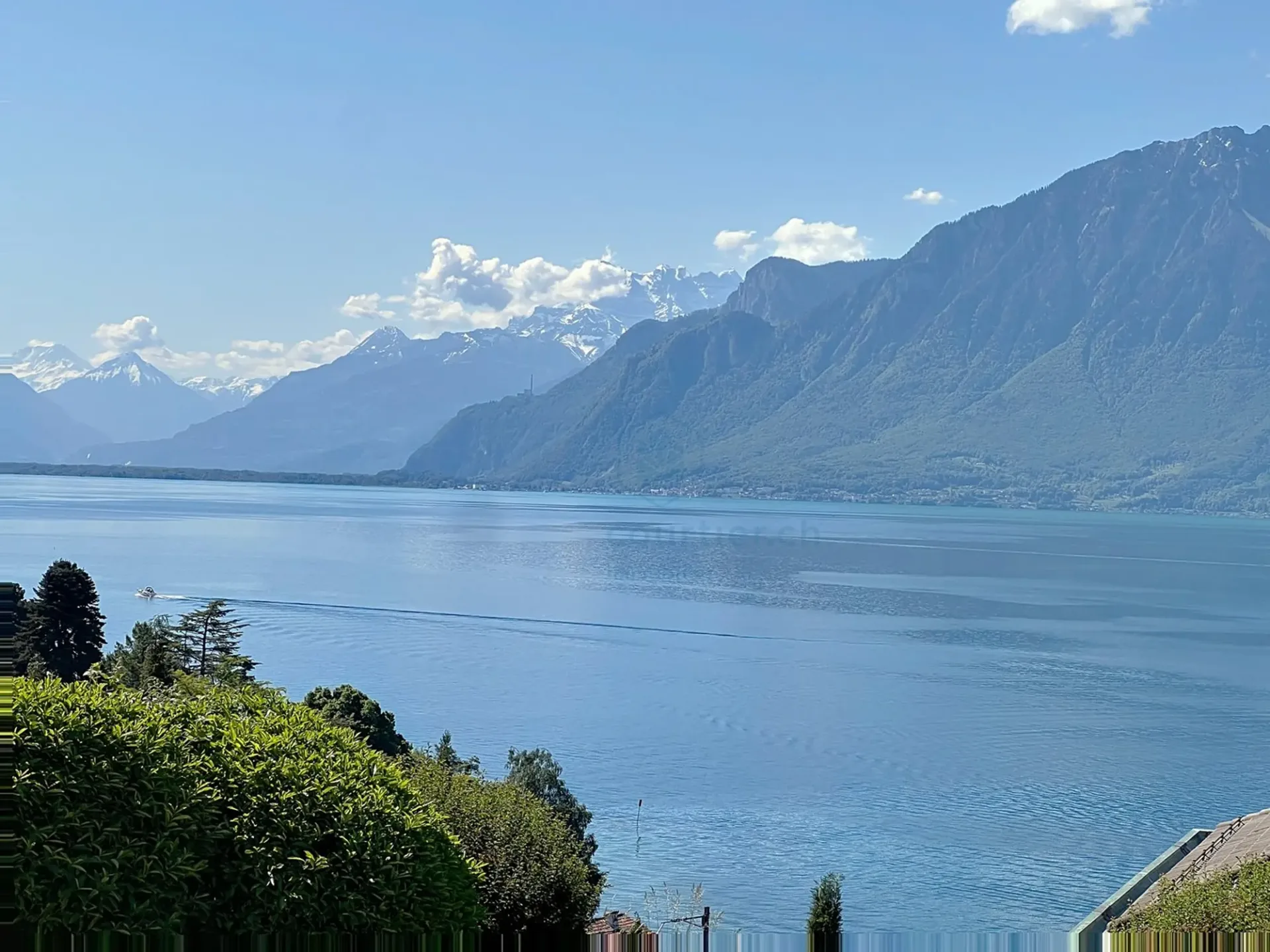 8 Min. von Vevey Zentrum, 3 Villen mit 5.5 Zimmern - Panoramablick - ruhige Nachbarschaft