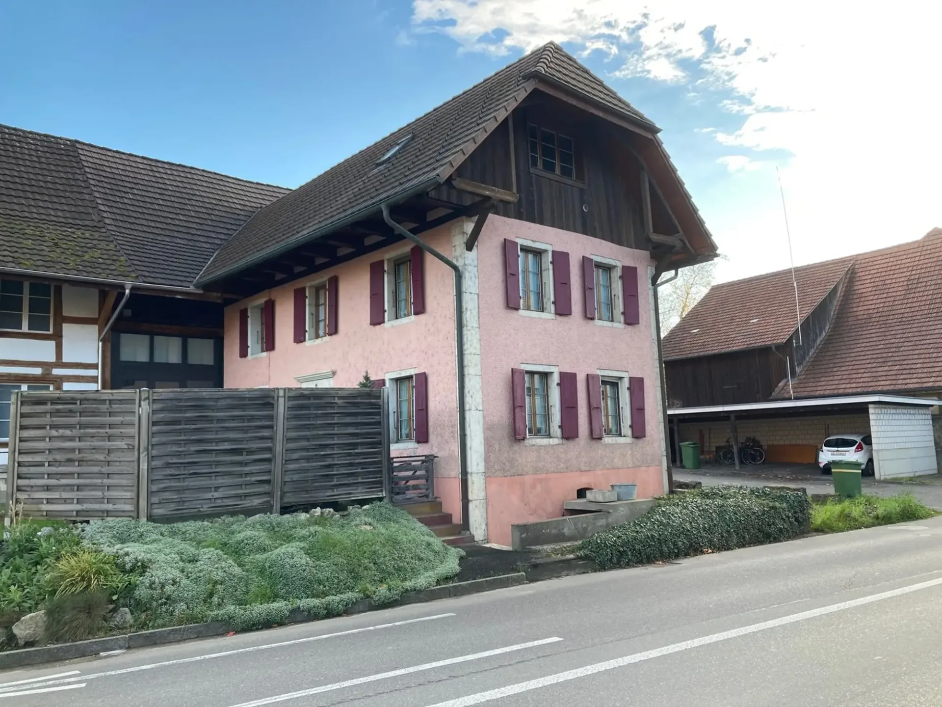 Casa unifamiliare di 4,5 locali a Büren an der Aare
