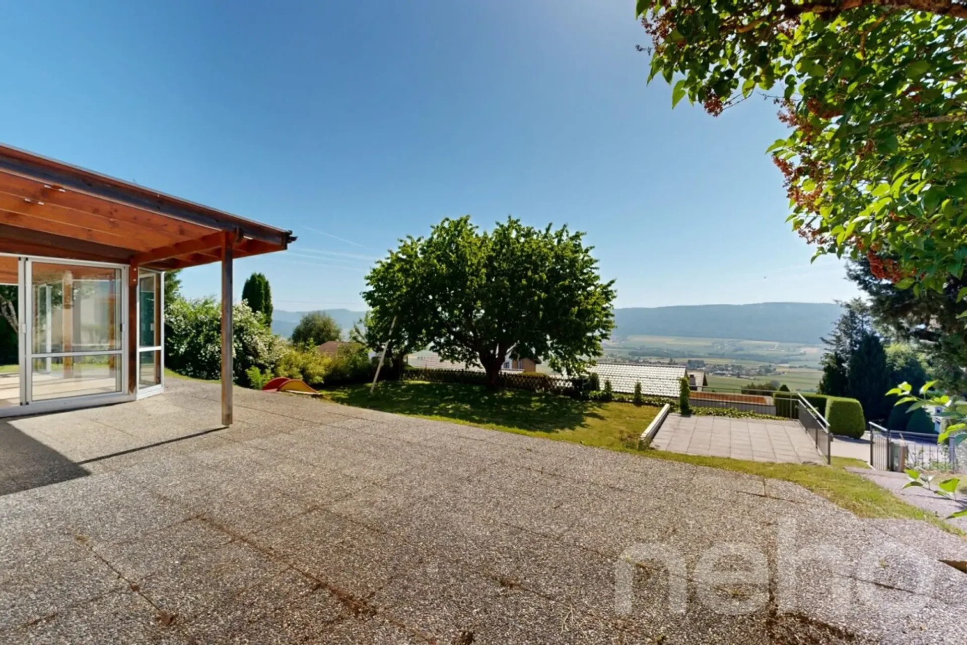 Einfamilienhaus mit Veranda und Panoramablick!