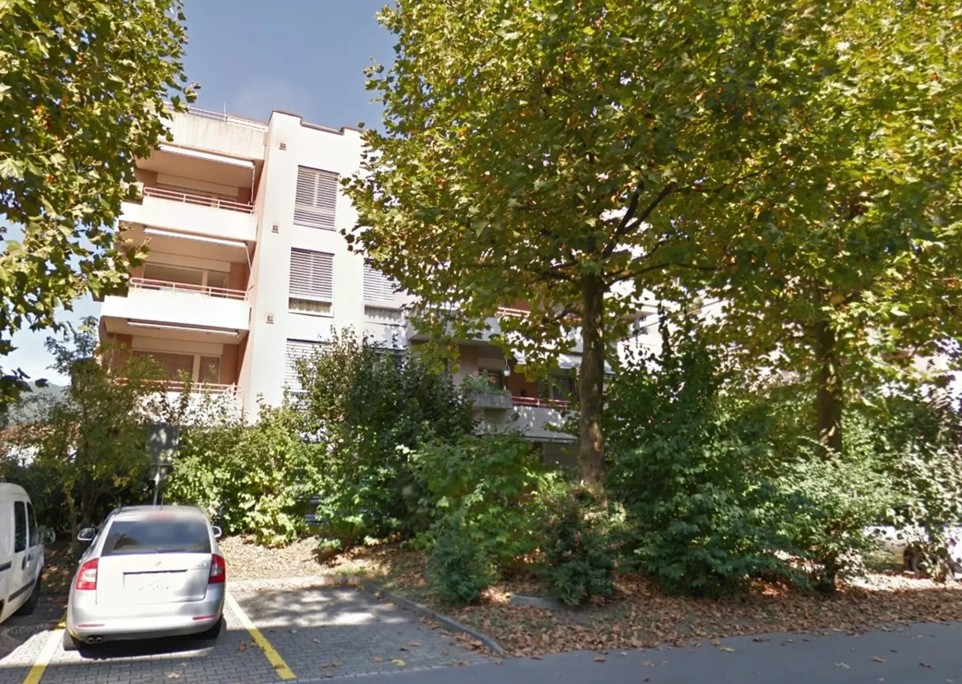 Parcheggi in affitto nel quartiere Mett/Mâche!