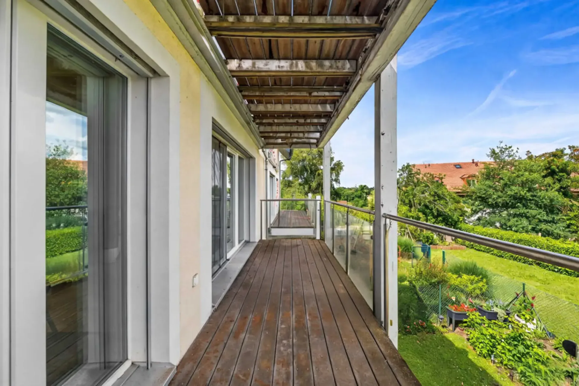 Charmantes 3.5-Zimmer-Wohnung mit Balkon und freier Sicht