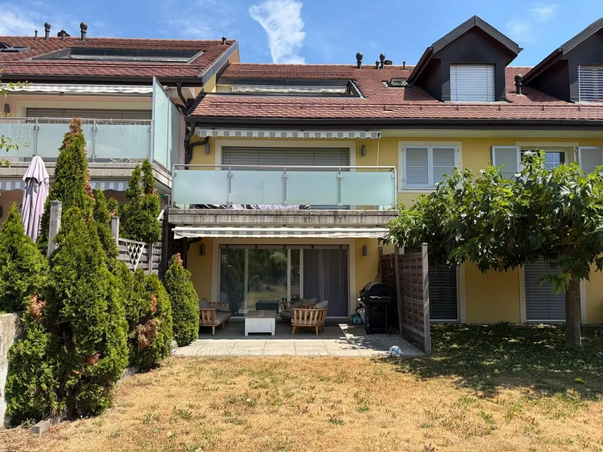 Großes Duplex mit 6.5 Zimmern in Gilly