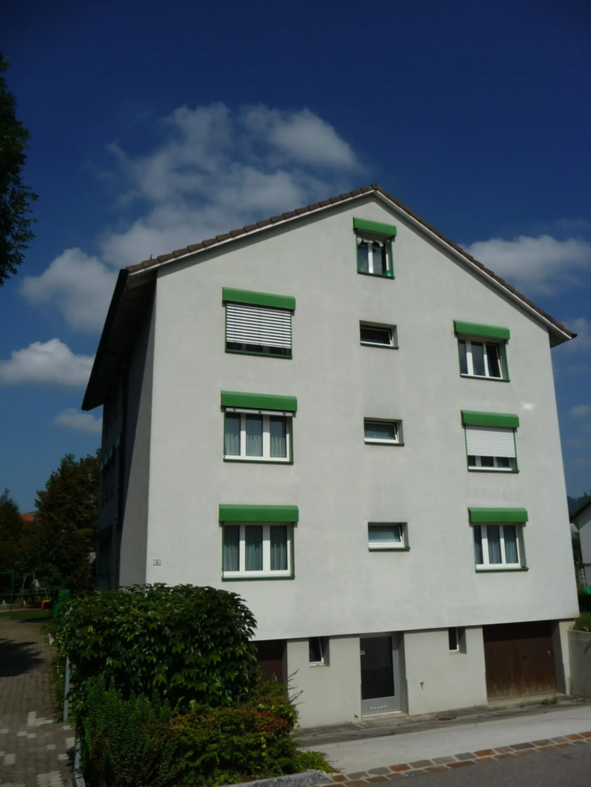 Grosse Einzelgarage in Zunzgen