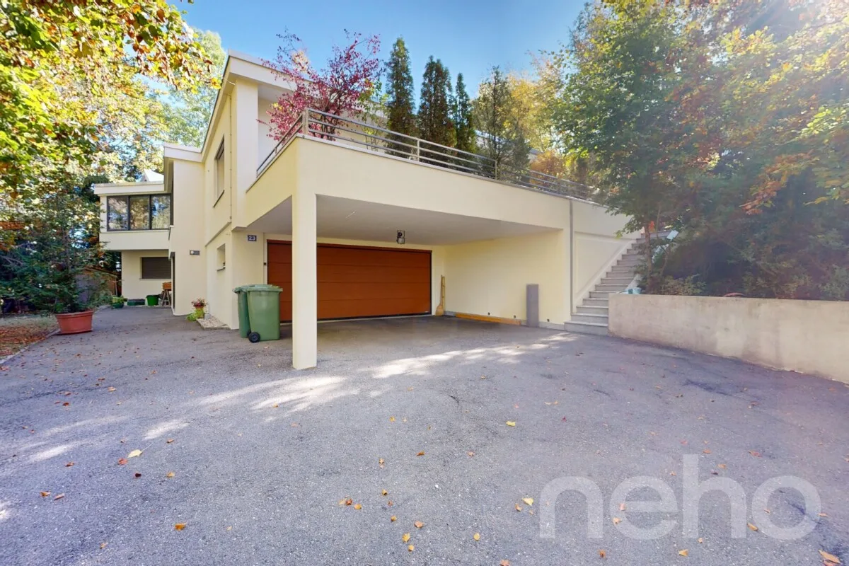 Magnifique maison 6.5 pièces sur 1'681 m²
