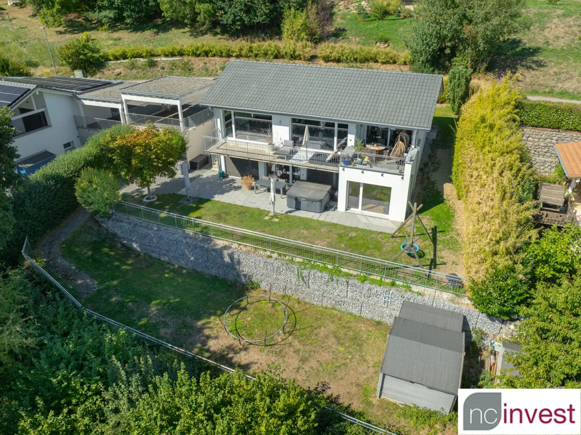 Bollion / Estavayer: Moderne und helle Villa zum Verkauf