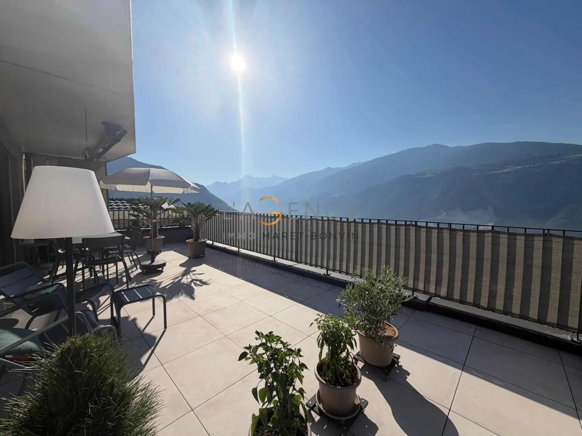Superbe 4.5p, calme, grande terrasse, vue et ensoleillement top