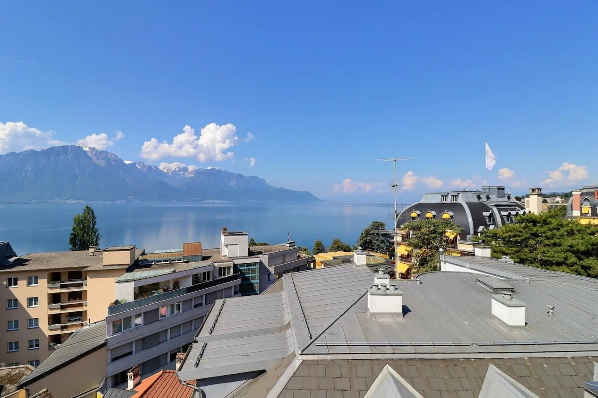 Loft mit 95 m2 in der Innenstadt von Montreux