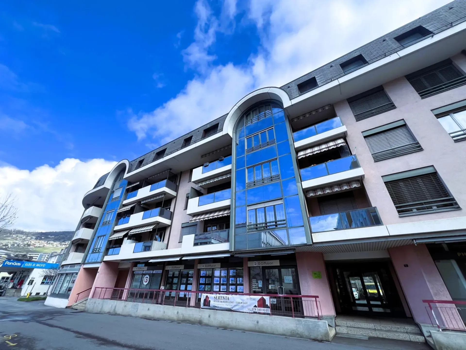 Lokal Gewerbe / Coworking zur Miete ? Vevey Bahnhof