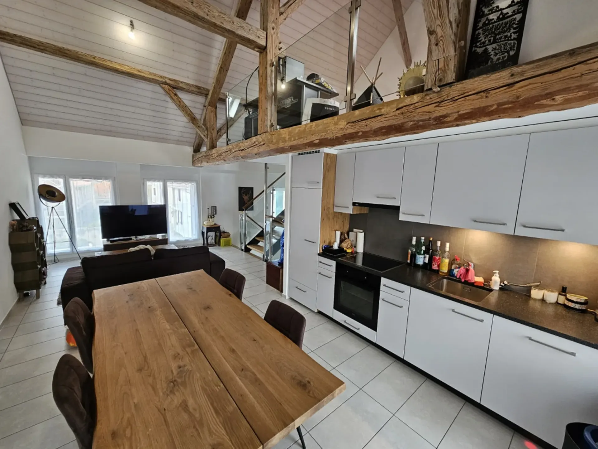 Unabhängige 3-Zimmer-Wohnung in Triplex in Orny