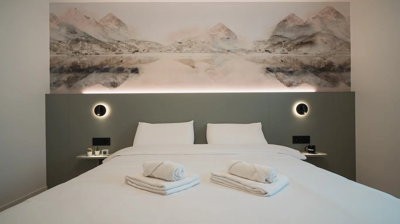 Stylish Pop-room in Schaffhausen - no kitchen