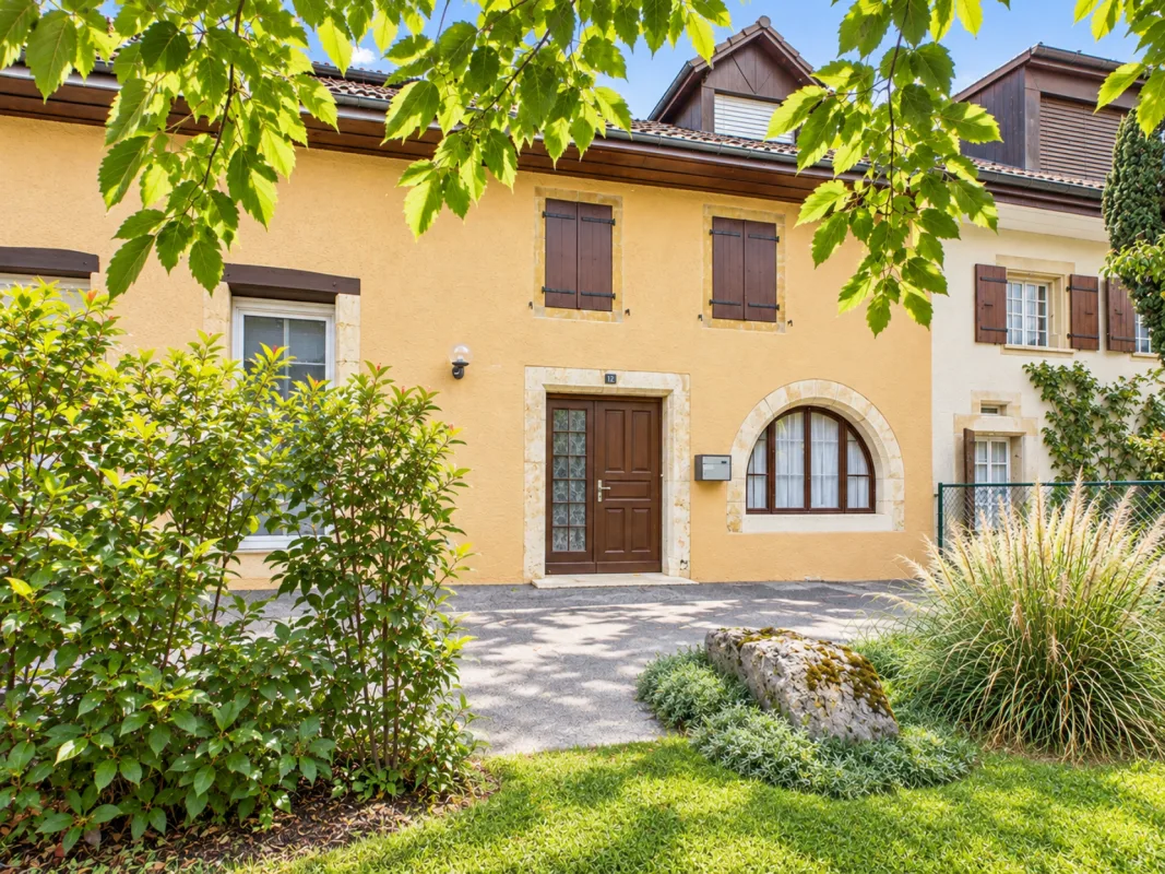 Einfamilienhaus mit 5.5 Zimmern, Kamin und Garten