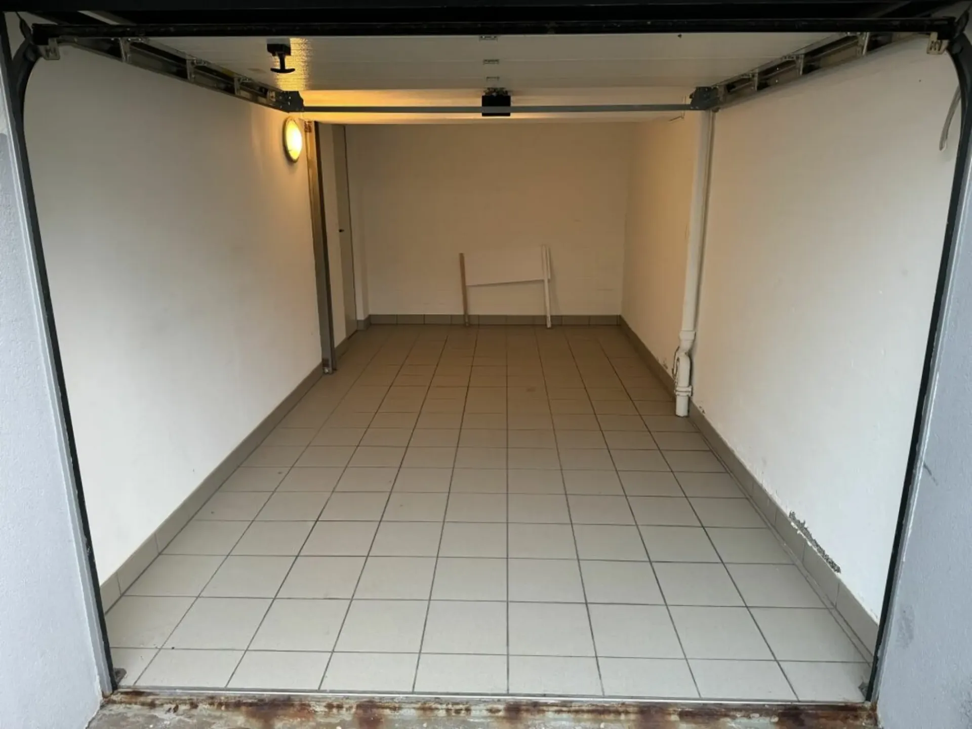 Single Garage