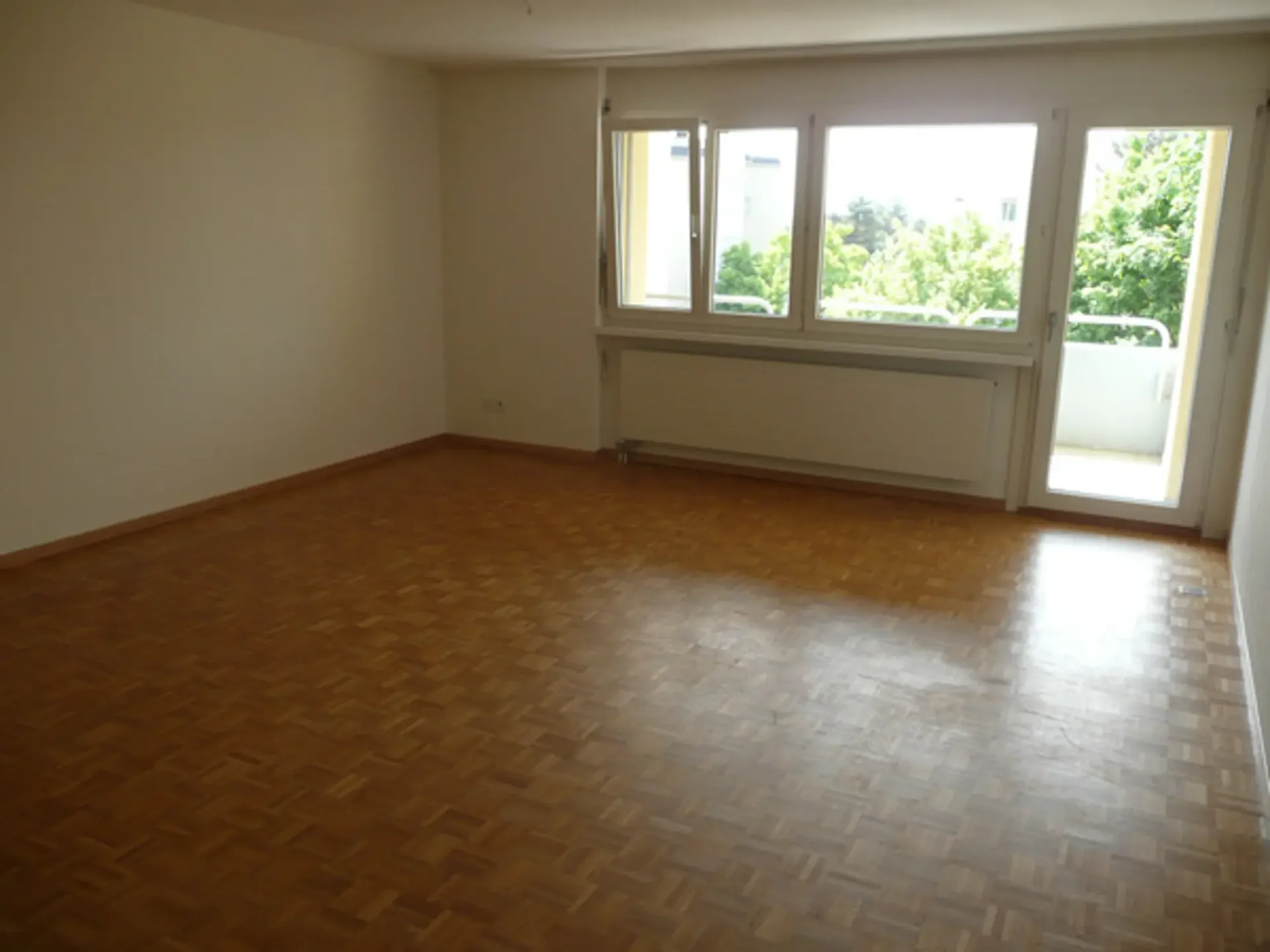 Helle 2-Zimmer-Wohnung mit ca. 65 m² in Zürich-Witikon