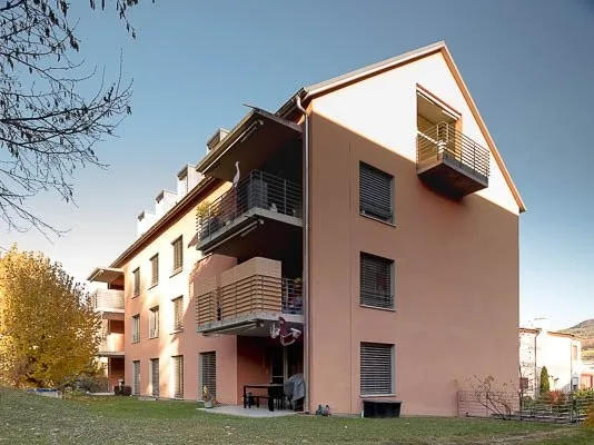 Grosszügige Dachwohnung in Aesch sucht neuen Mieter