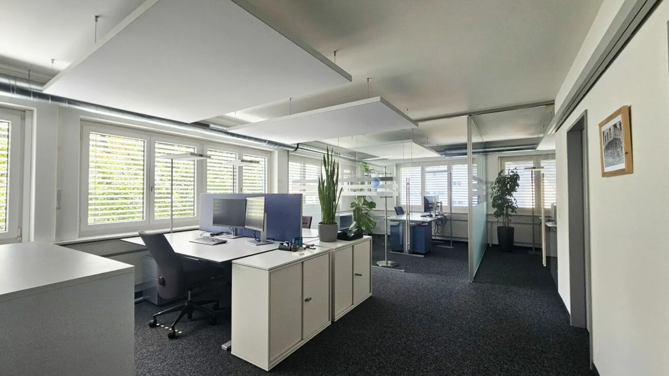 Schön ausgebaute und praktisch unterteilte Büro-/Gewerbefläche «Plug & Work»
