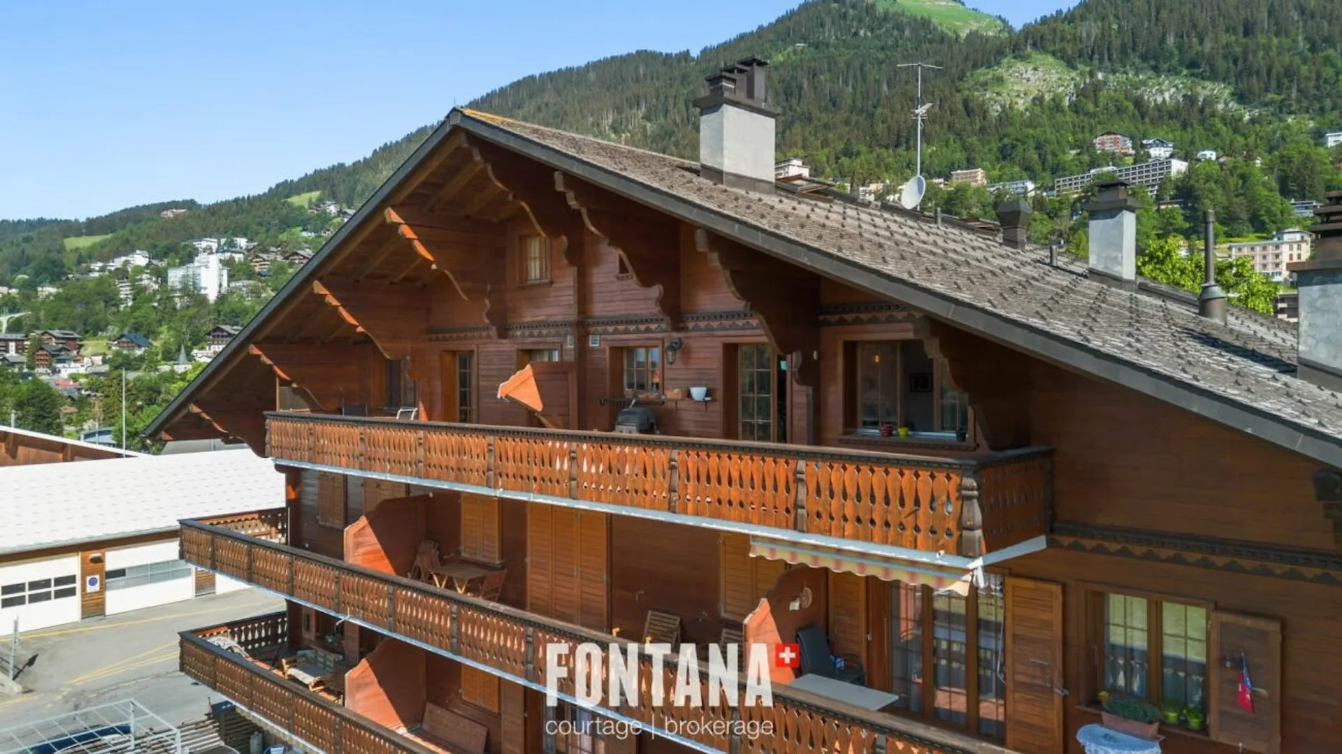 Duplex mit 5,5 Zimmern in Leysin