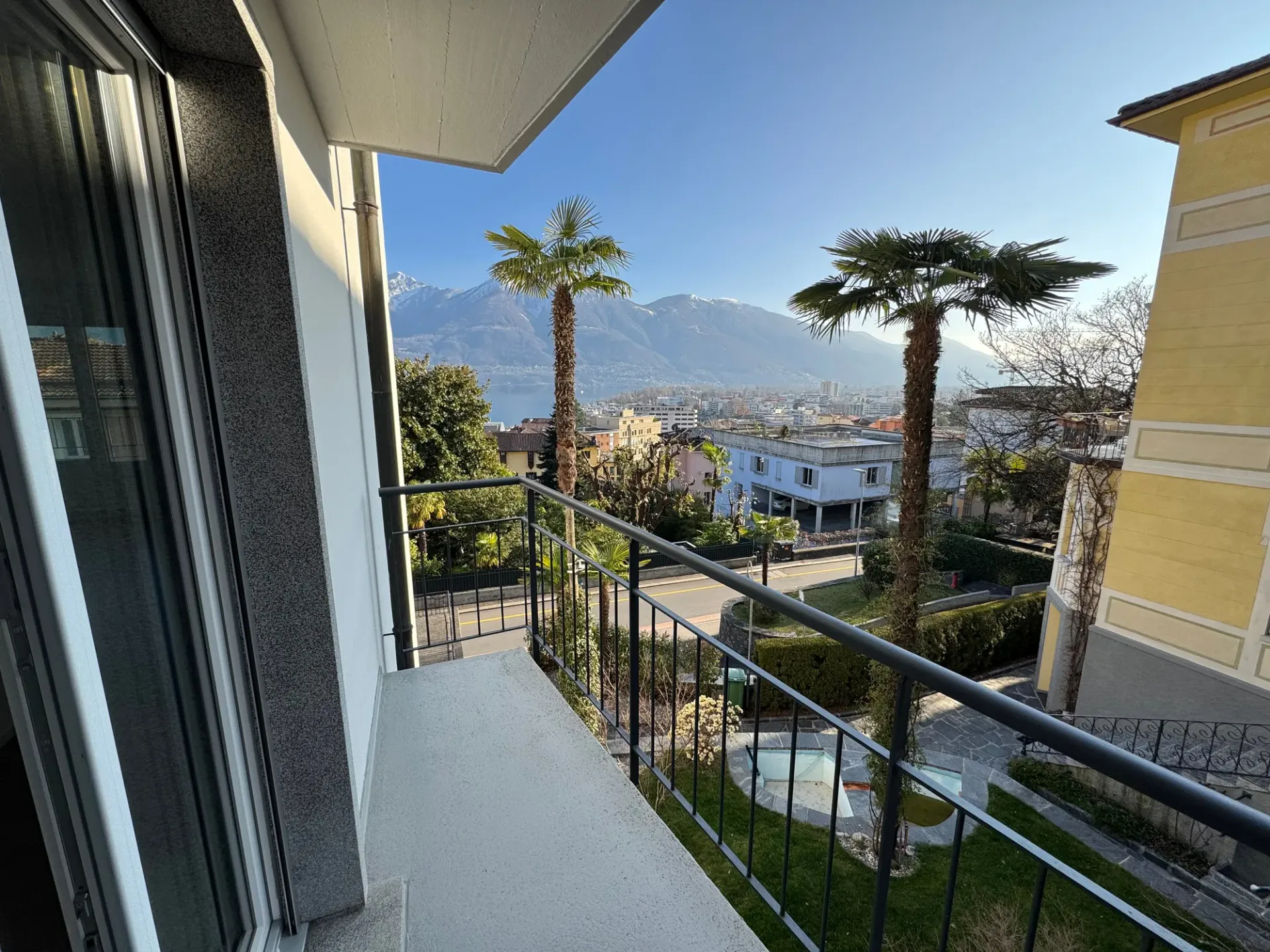 Splendido appartamento di 3.5 locali con vista a Muralto