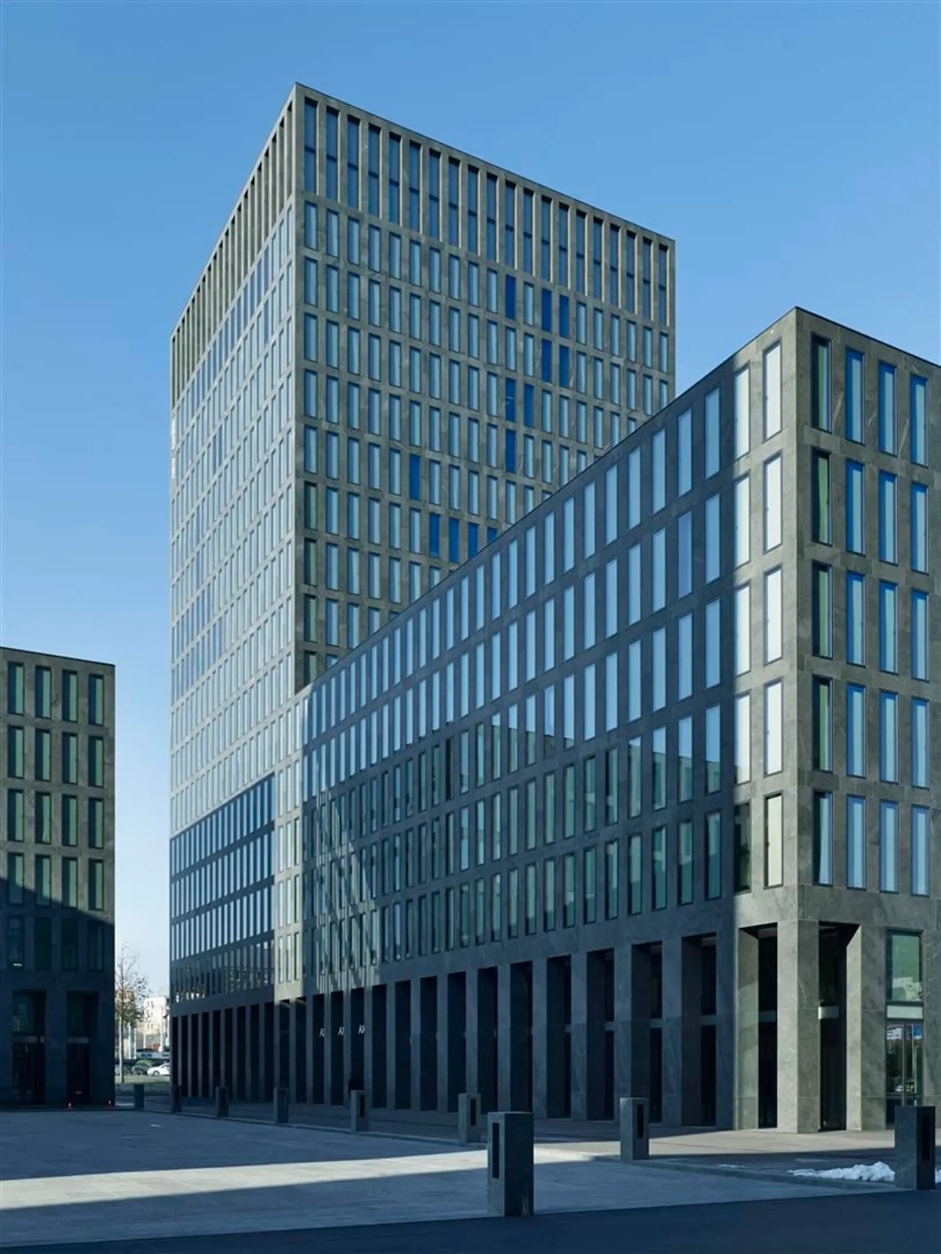 main tower - spazi ufficio completamente sviluppati per un successo visibile
