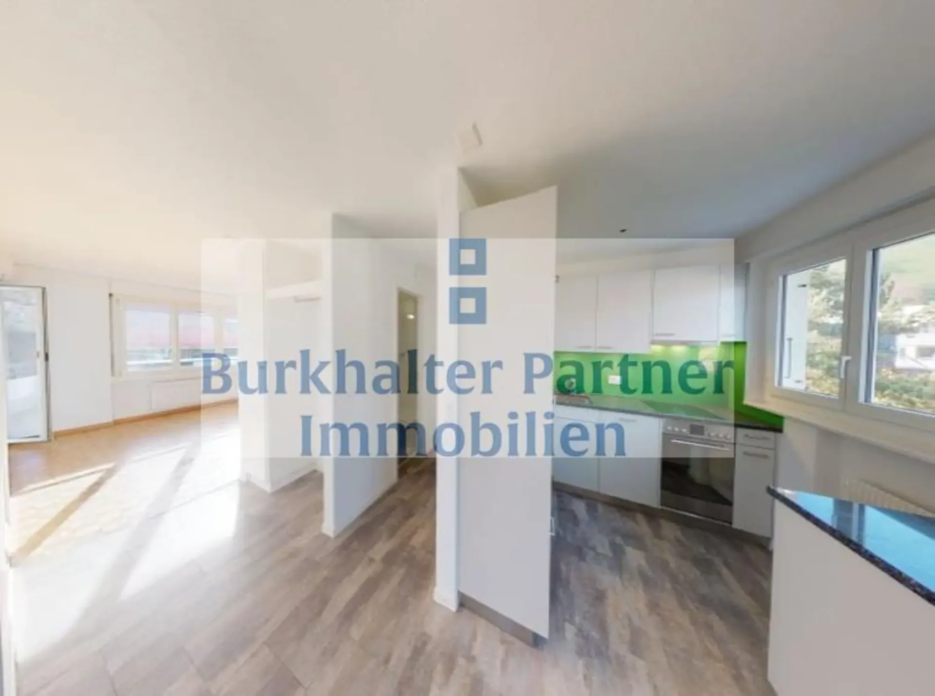 4.5-Zimmerwohnung mit Blick auf die Alpenkette!