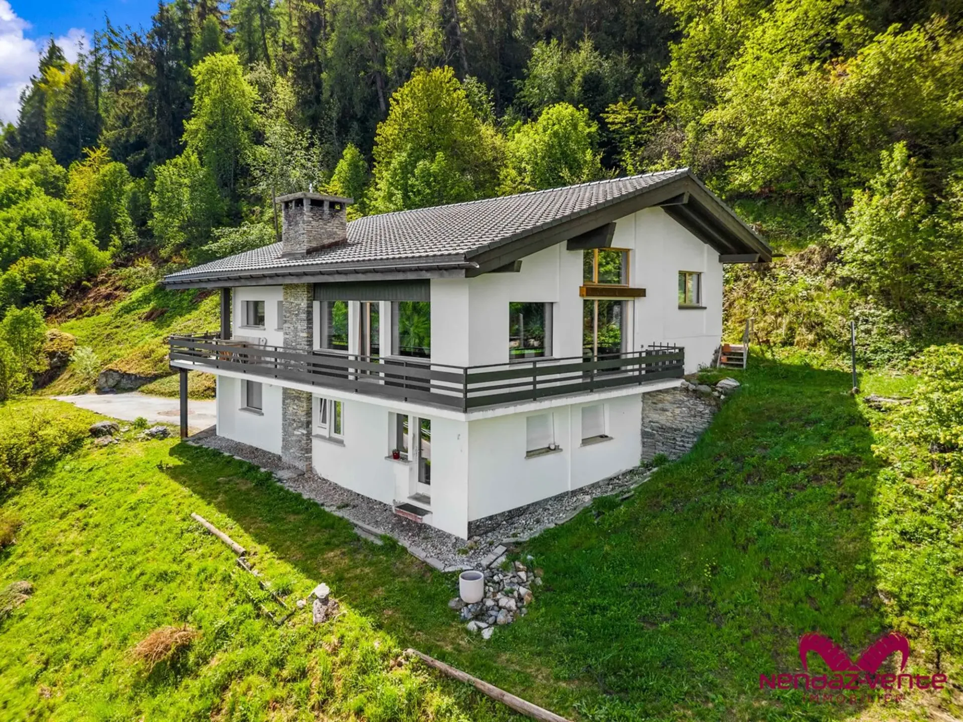 Zu verkaufen Villa mit Panoramablick als Haupt- oder Zweitwohnsitz