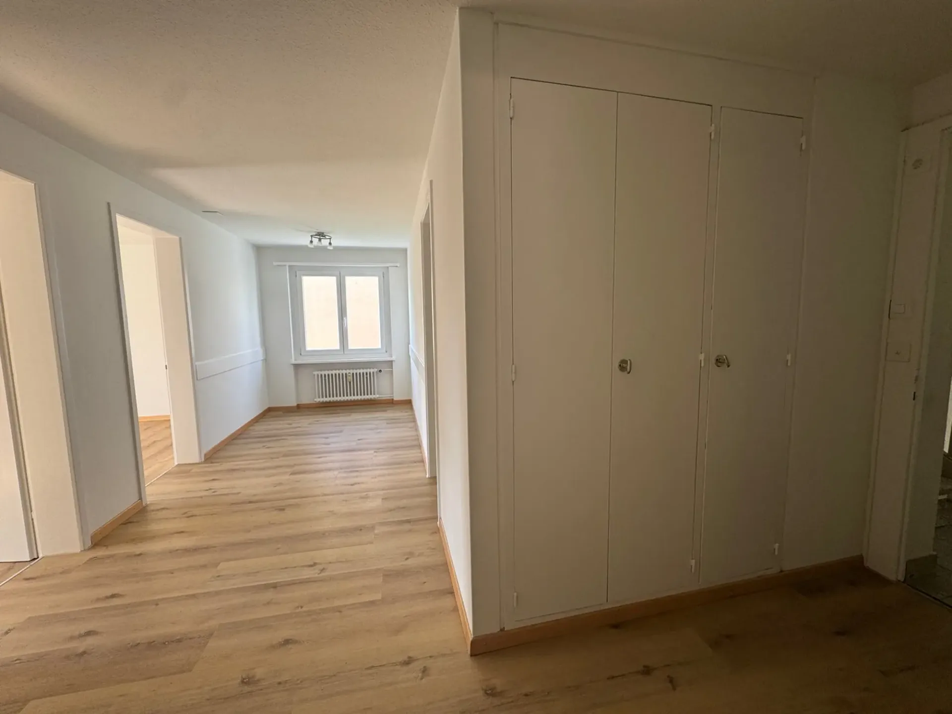 4 Zimmerwohnung mit Balkon an ruhiger Lage