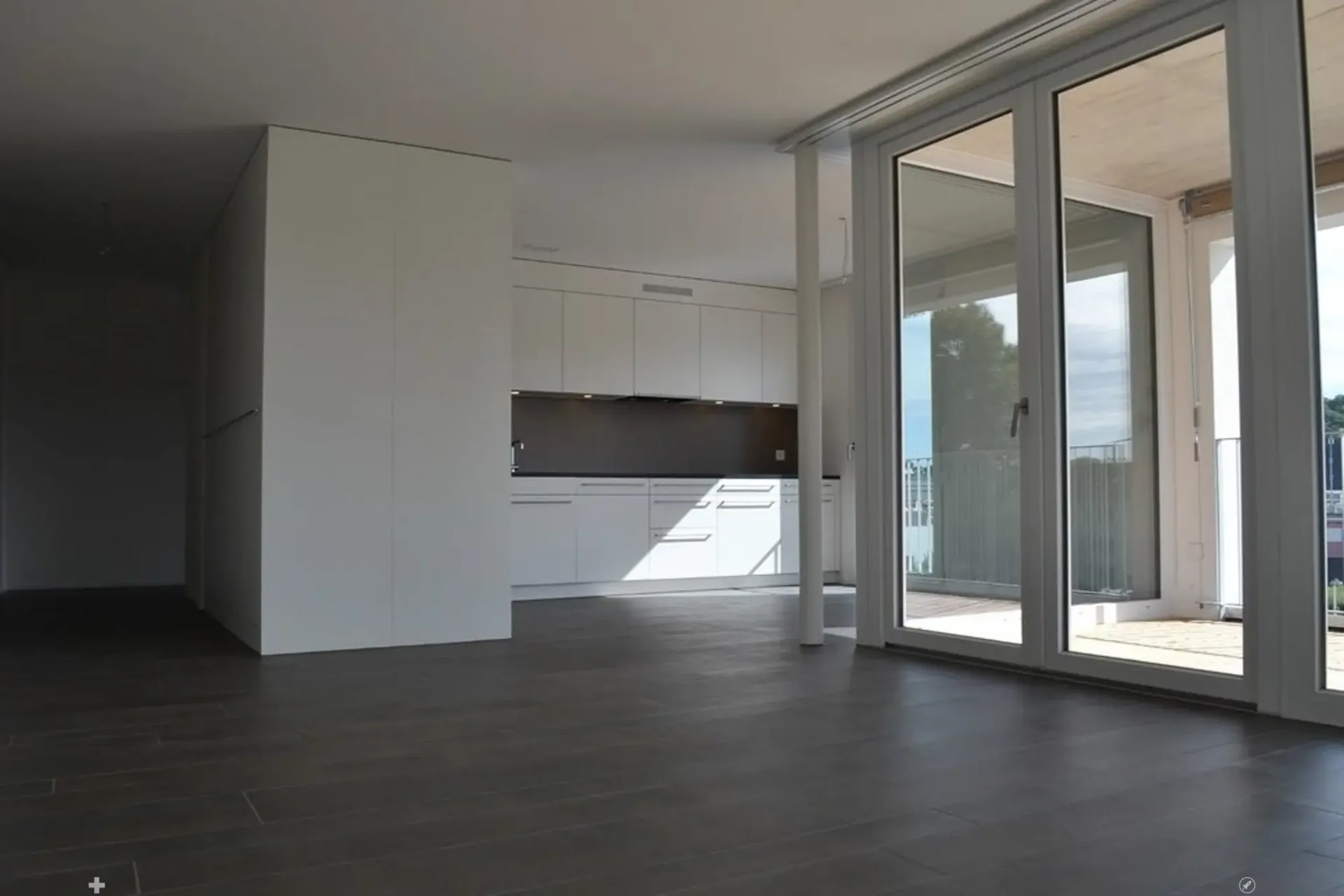 Moderne Wohnung im 5. Stock