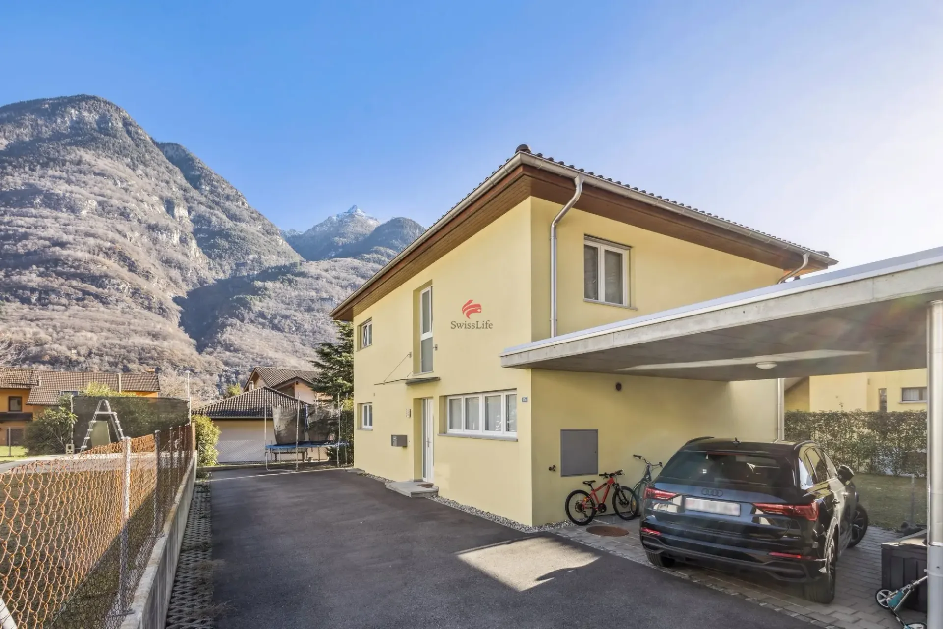 15 Minuten von Bellinzona entfernt, viel Platz für Ihre Familie!