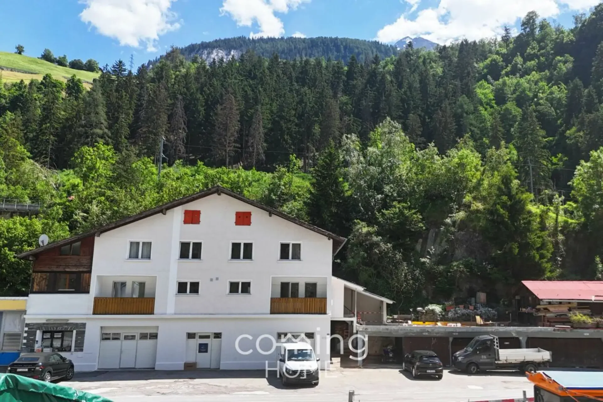 Mehrfamilienhaus mit 11 Wohnungen in sonniger Lage Grengiols