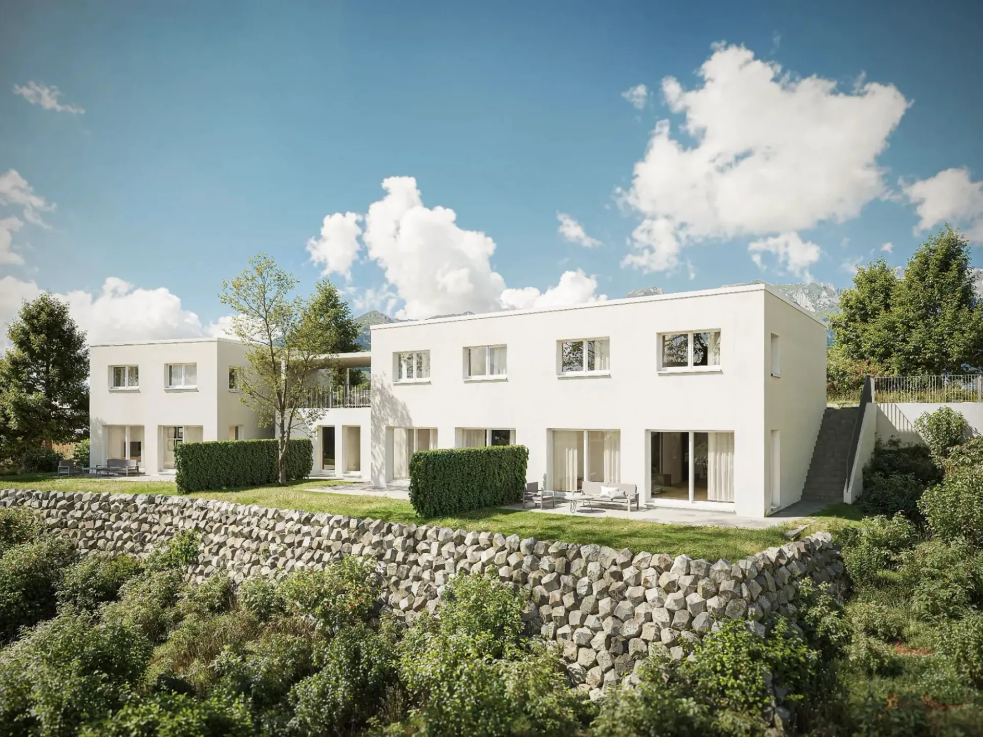 Drei moderne Villen mit hohem Standard