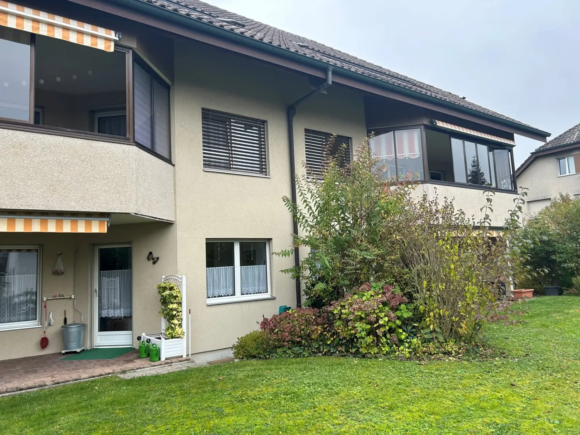 Cozy 3.5-room attic apartment in Zuchwil
