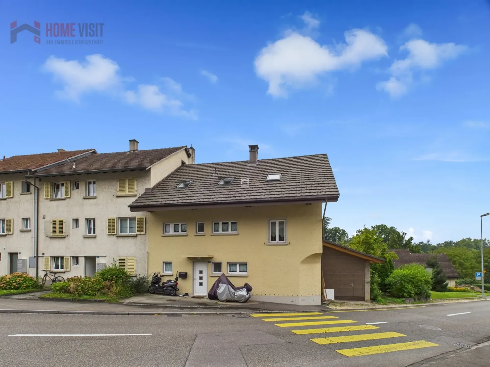 Grosszügiges EFH mit Gartenparzelle & Weitsicht - nahe der Aare