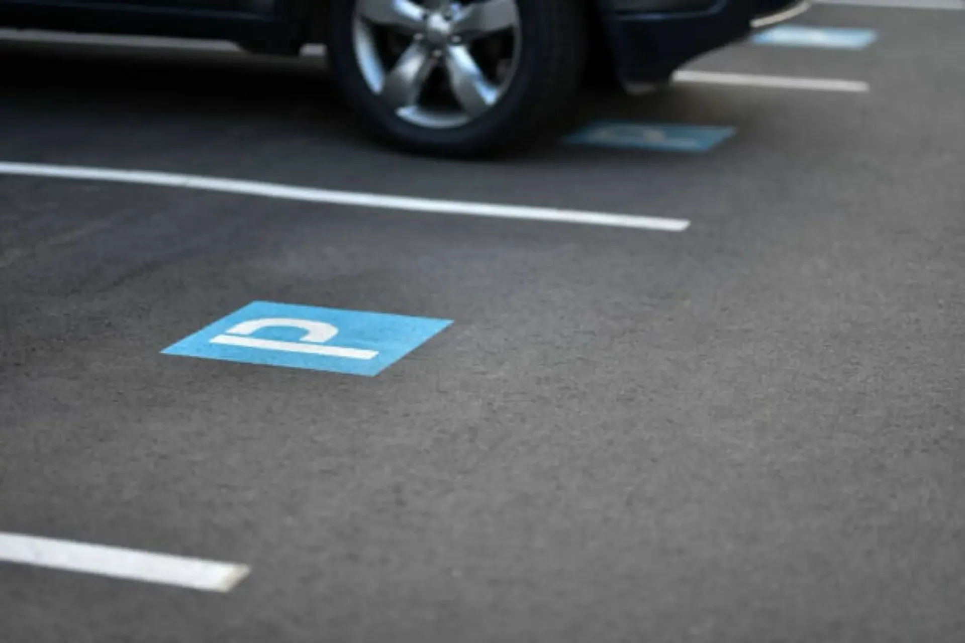 Aussenparkplatz nr 8
