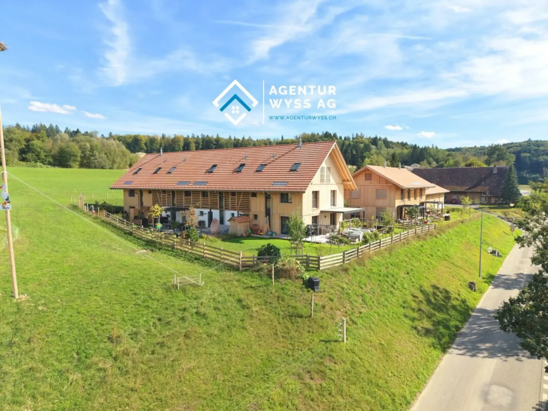 Modernes EFH mit vielseitigem Raumangebot