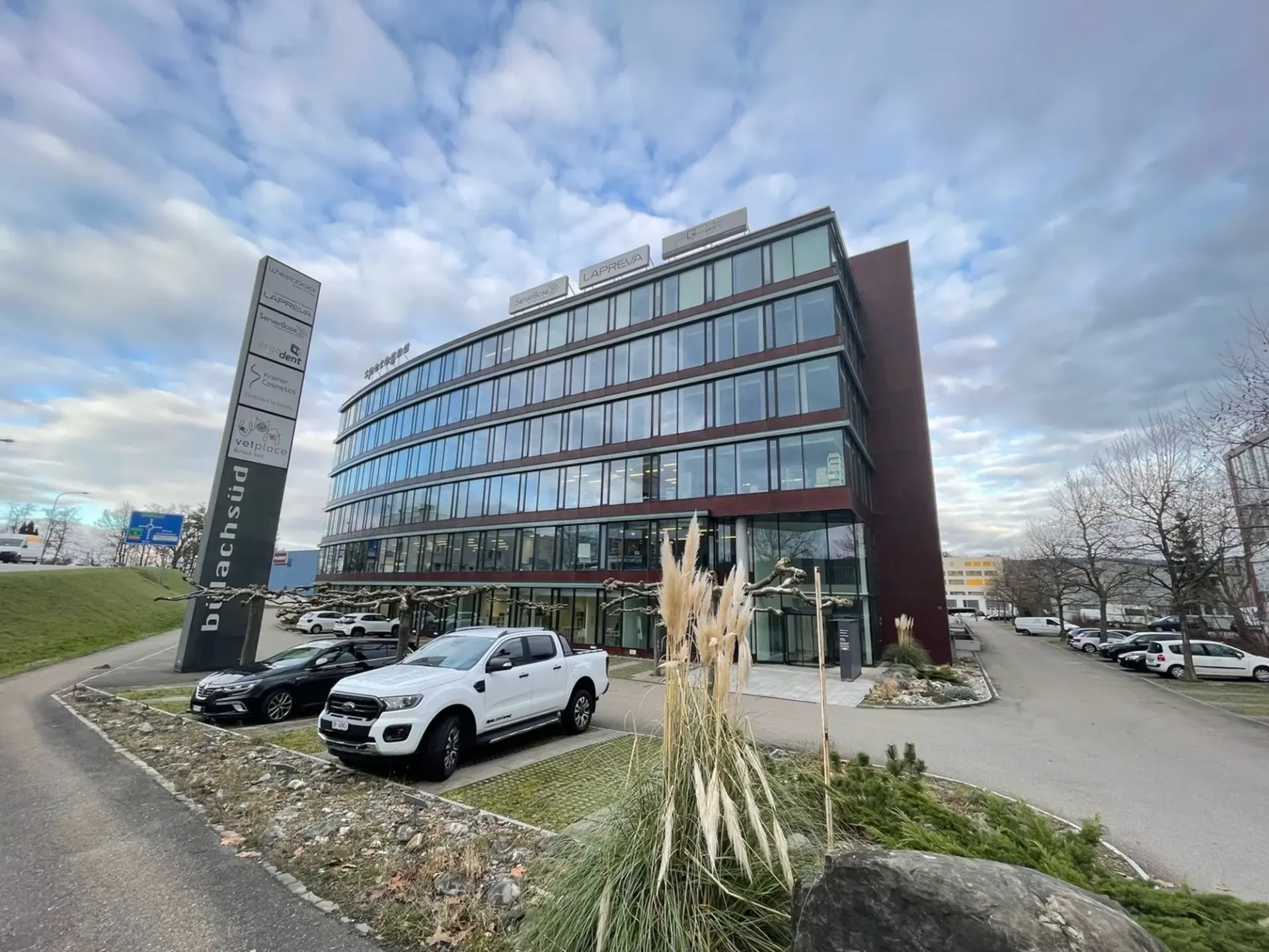 Repräsentative Büro-/Gewerbefläche mit Weitblick Arbeiten, wo Erfolg beginnt
