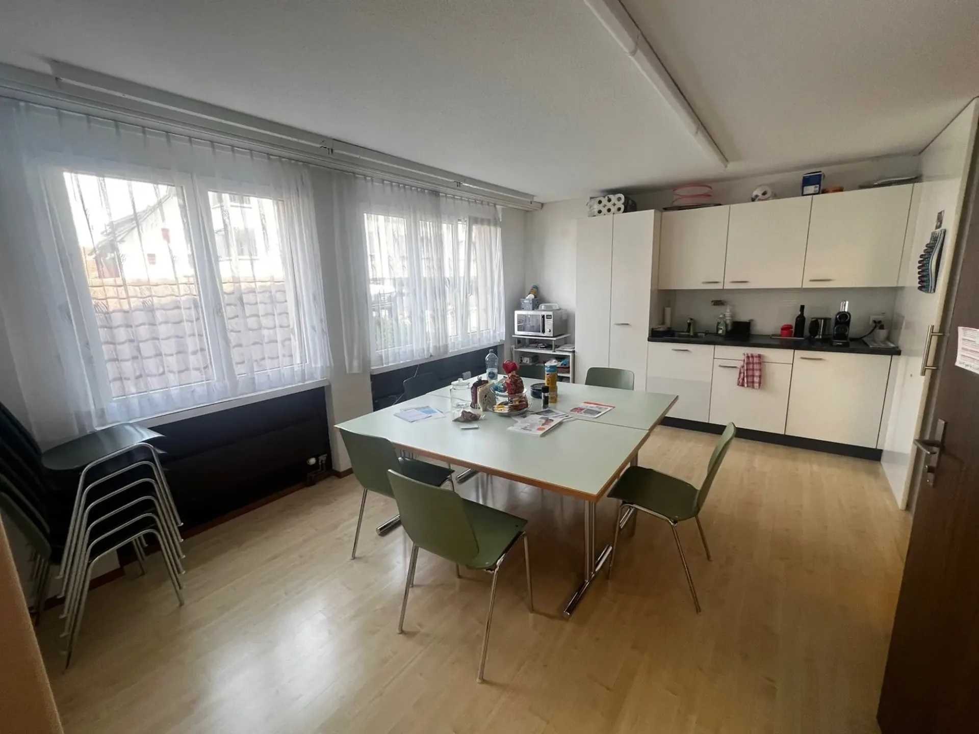 Heller Gewerberaum – ideal als Büro oder Atelier
