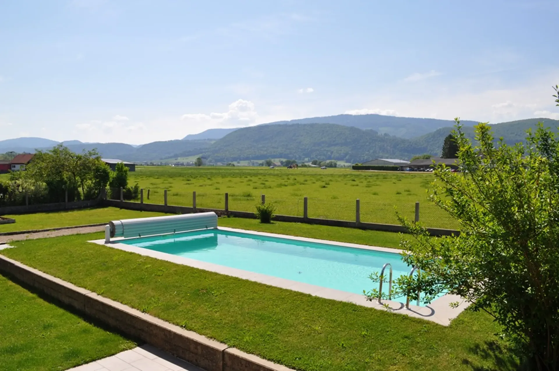 Casa familiare con 2 appartamenti, Courcelon - 1150000