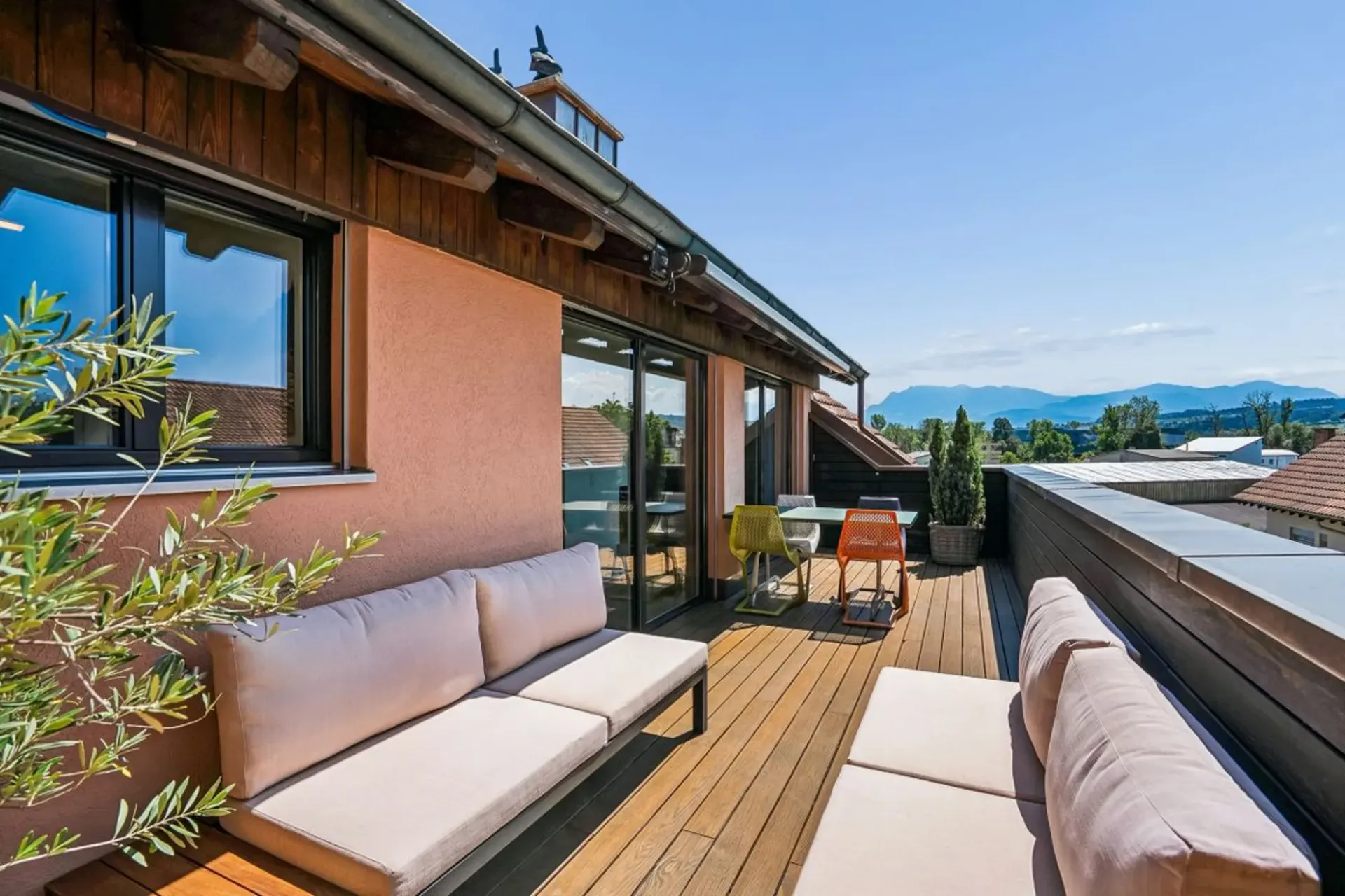 Wohlfühlwohnung an sonniger und ruhiger Lage mit herrlichem Weitblick