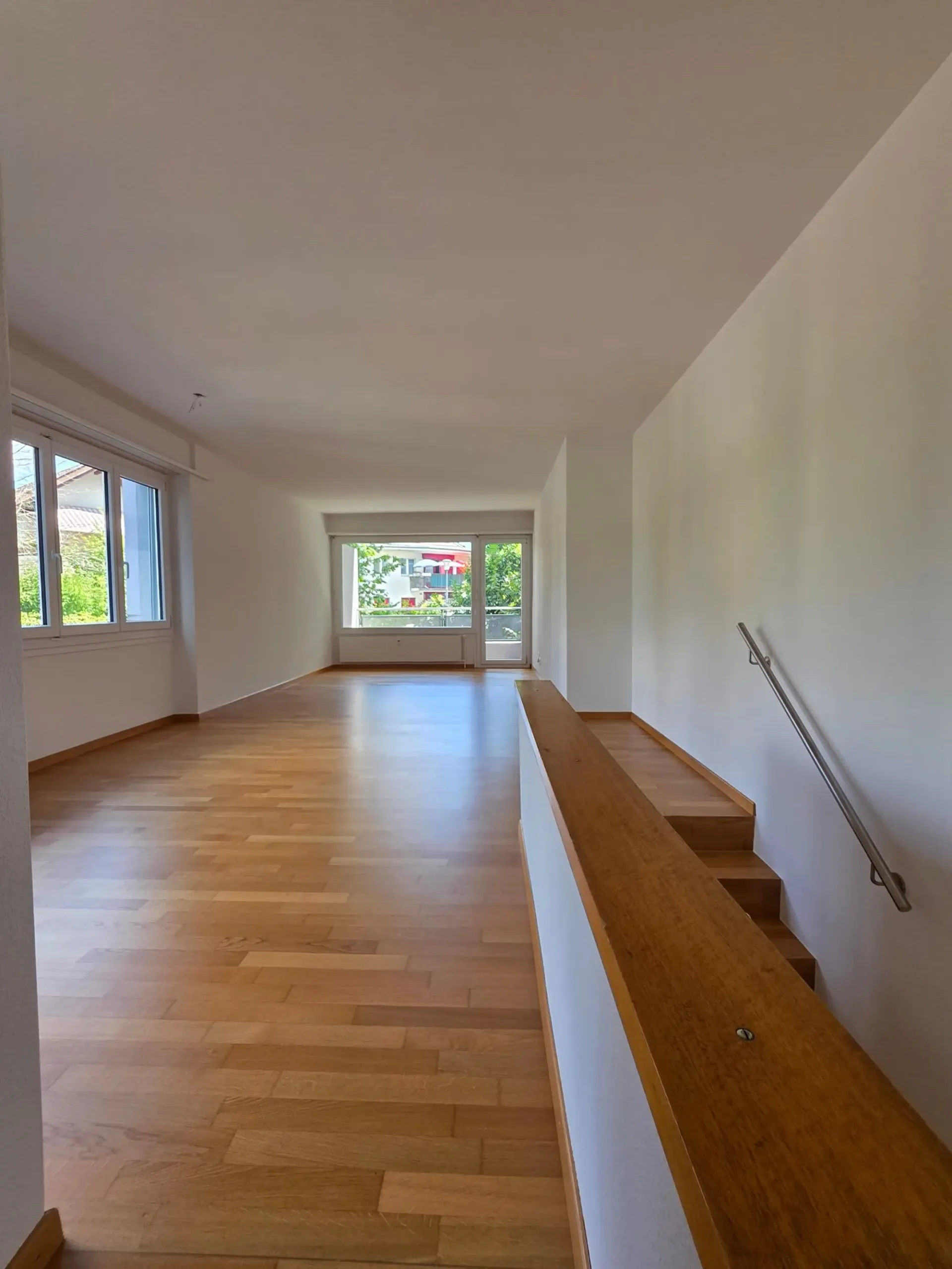 Ausgefallene 2.5 Zimmerwohnung mit Balkon / Hochparterre mit Lift