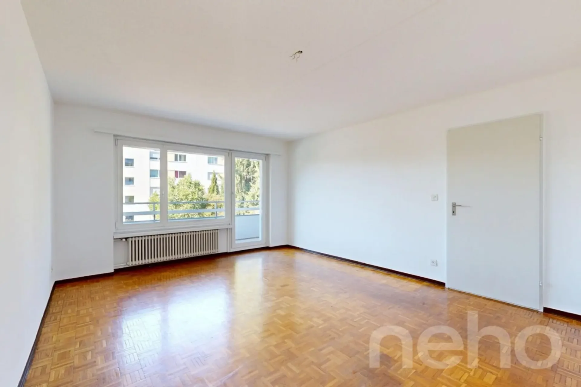 3-Zimmer-Wohnung mit Potenzial und schöner Aussicht ins Grüne
