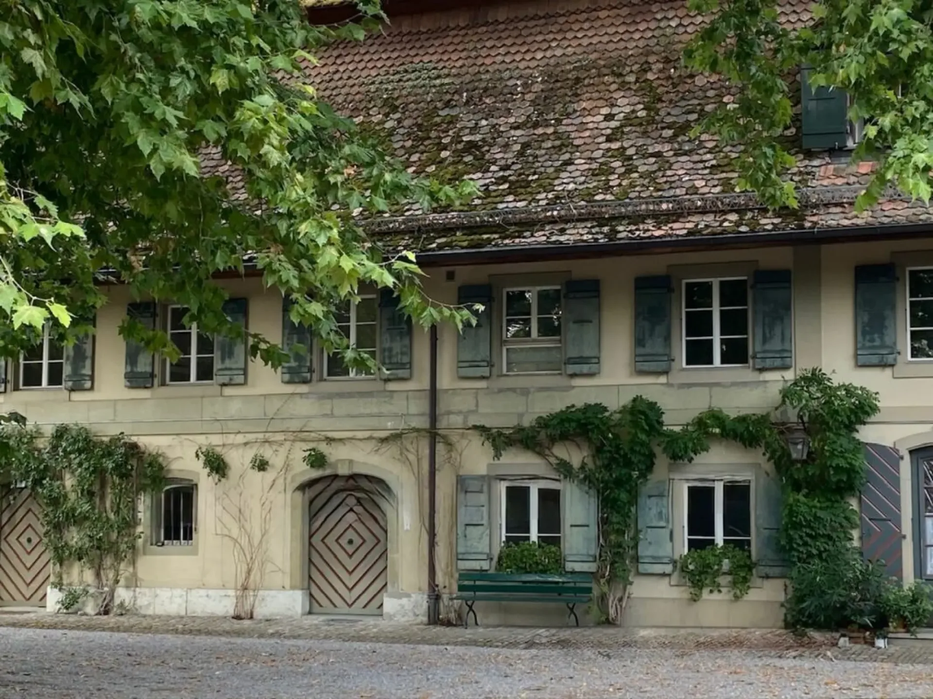 3 1/2-Zimmer-Maisonette-Wohnung im Schlosspark